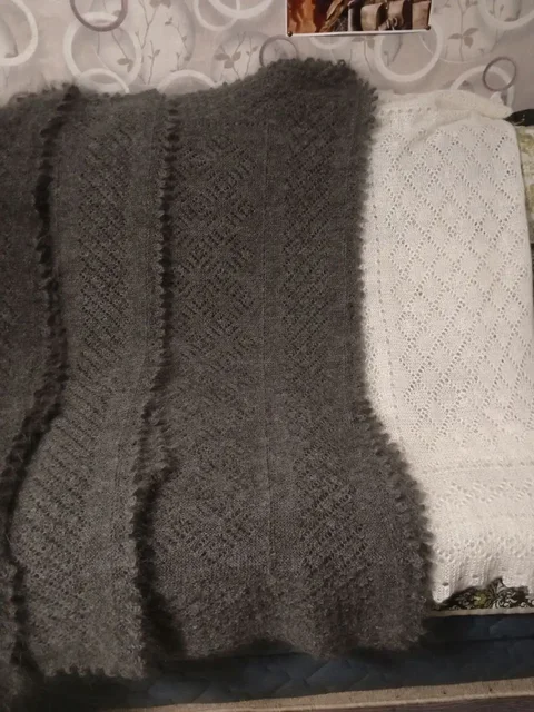 Продажа пуховых платков, носков и варежек - Аквариумистика в Орск