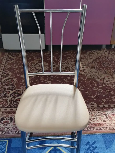 Продам 4 новых стула - Барахолка в Неизвестно