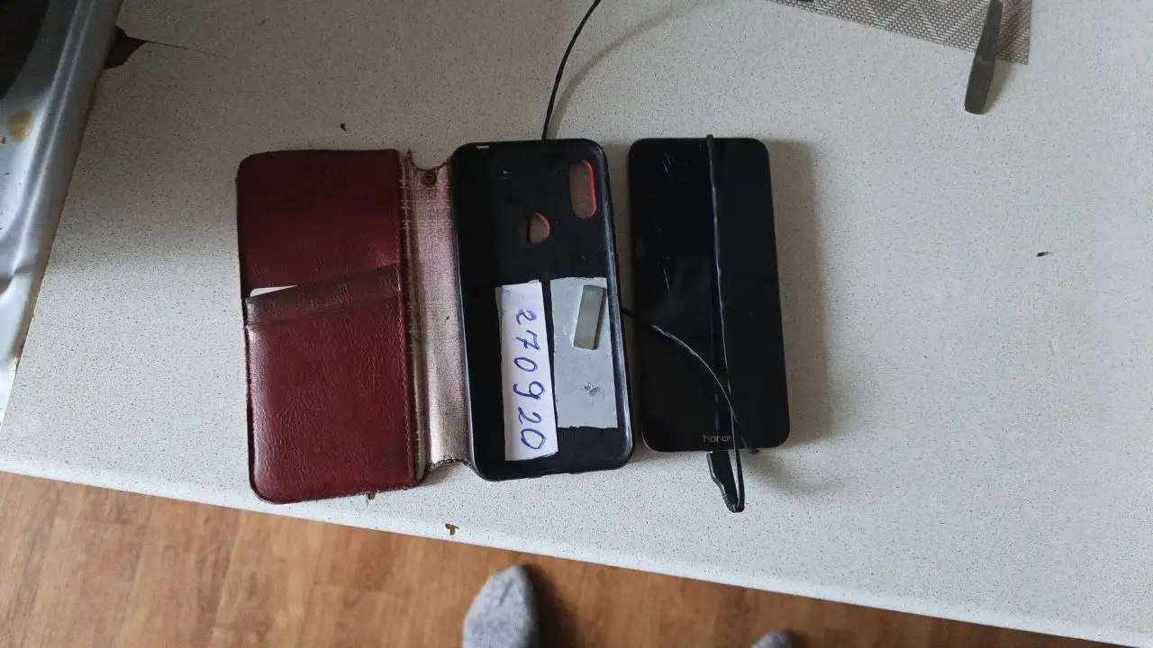 Найден телефон в районе посёлка Москва - Телефоны (Электроника) в Москва