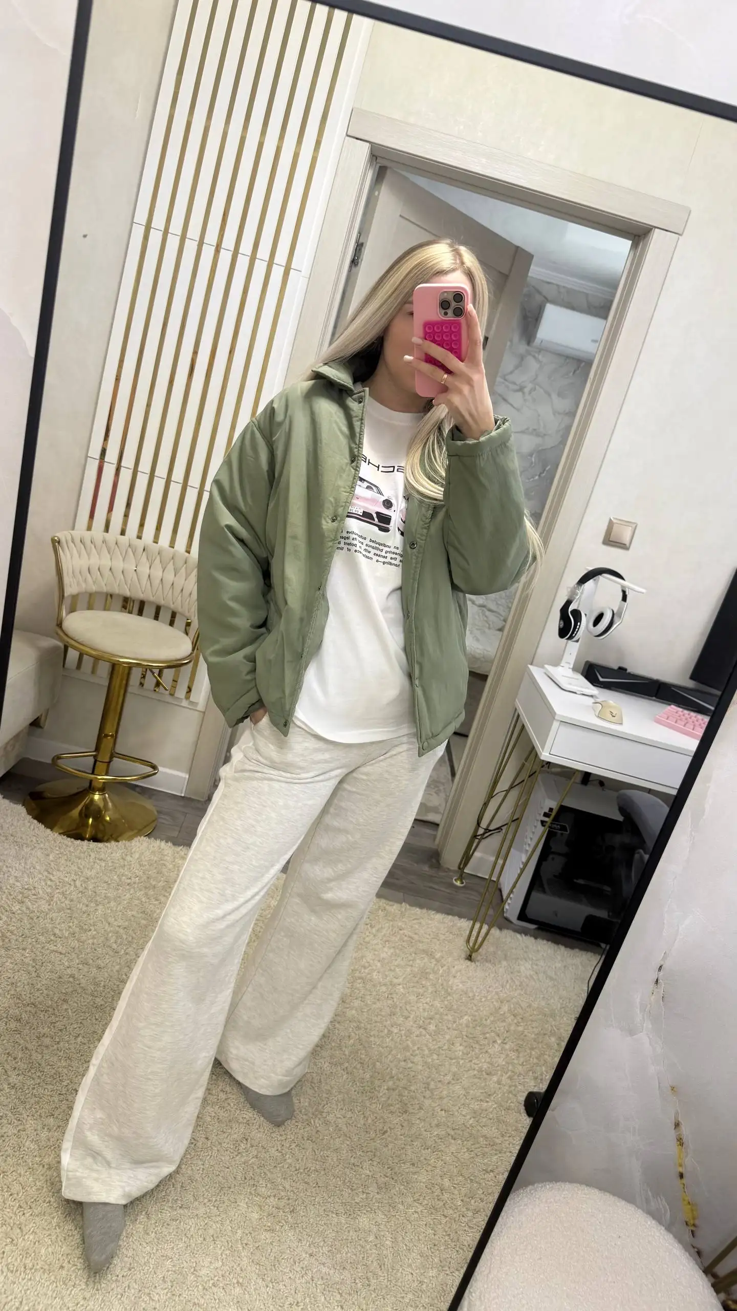 Продажа одежды 42-44 рост - Одежда в Орск