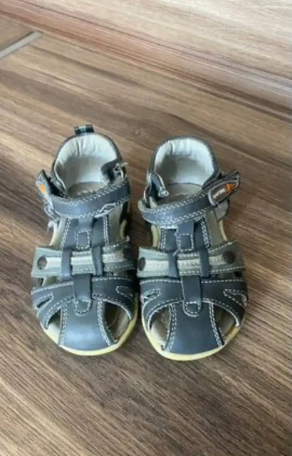 Отдам одежду 21 размер - Одежда в Орск