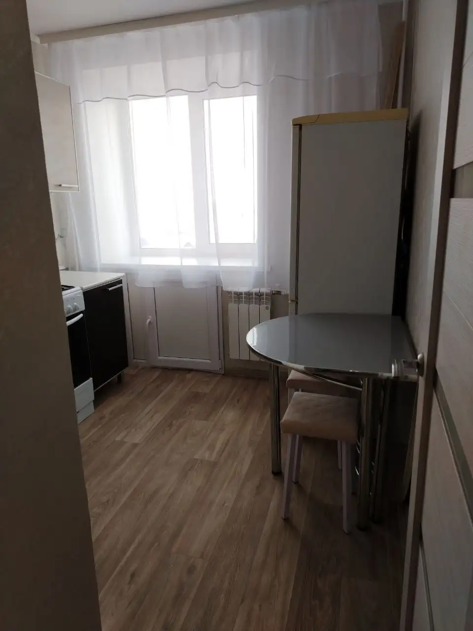 Сдам однокомнатную квартиру после ремонта на длительный срок - Аренда квартир (Недвижимость) в Орск