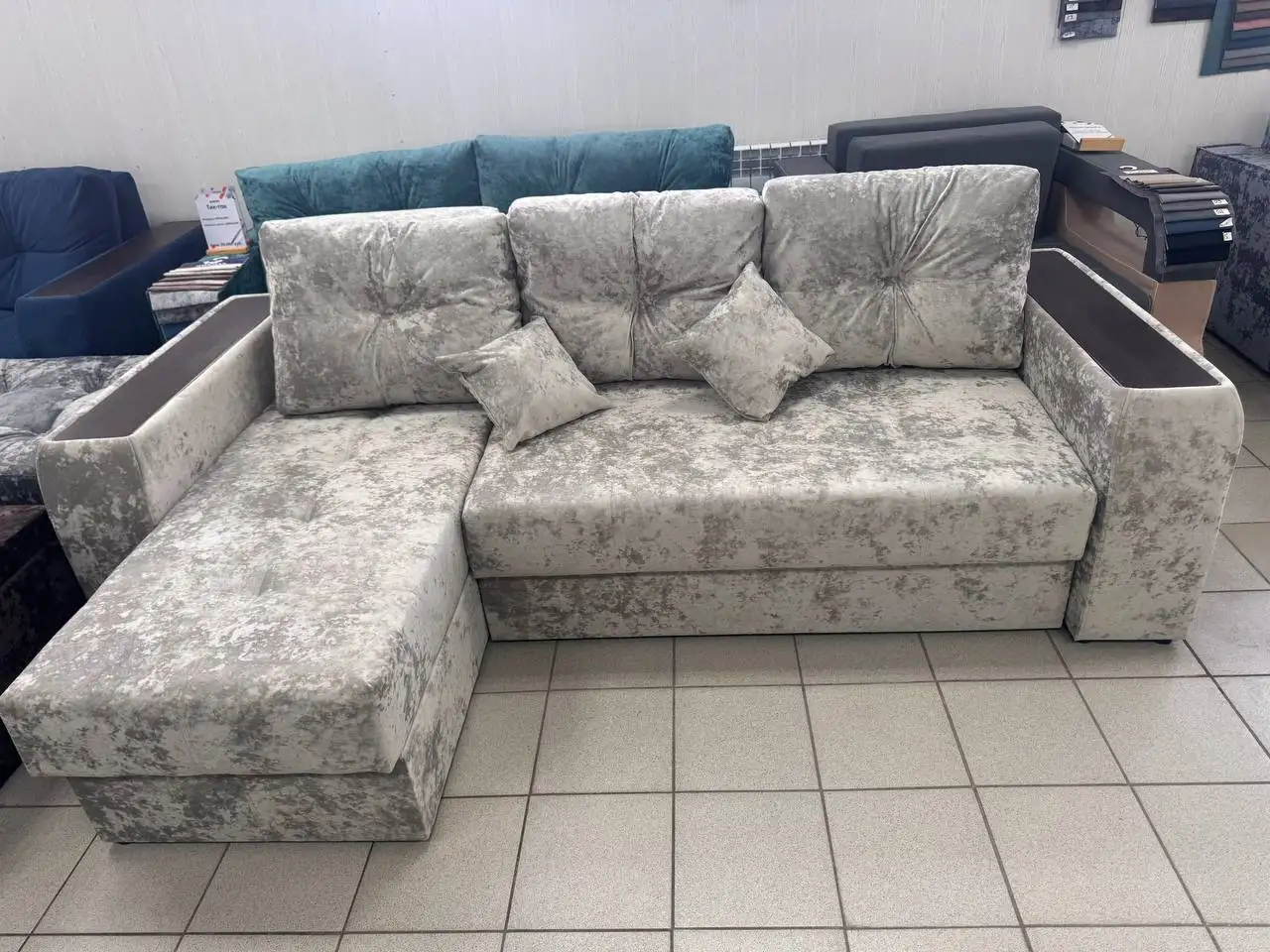 Продам раскладной диван-оттоманку - Мебель (Барахолка) в Орск