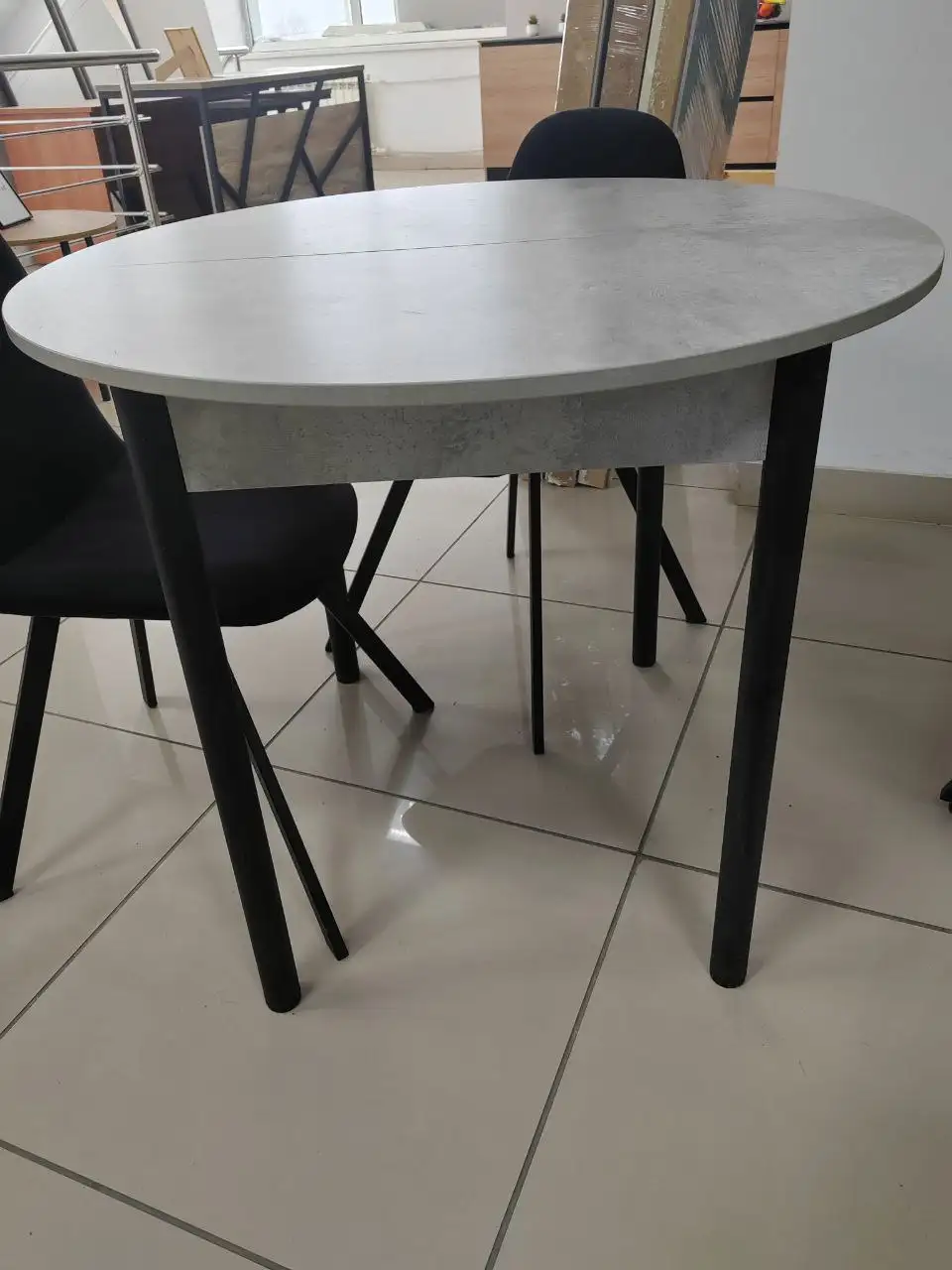 Кухонный стол диаметром 900 мм - Мебель (Для дома и дачи) в Орск