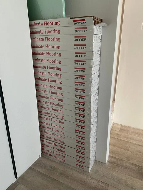 Продам ламинат Эггер новый 48 квадратов - Напольные покрытия в Орск