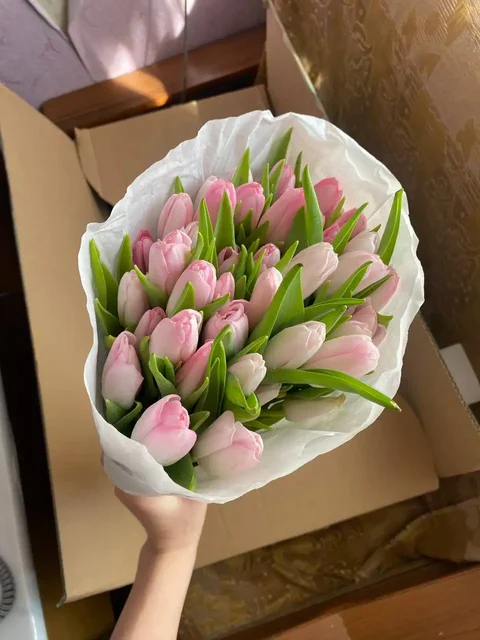 Продажа тюльпанов с бесплатным оформлением букета - Барахолка в Неизвестно
