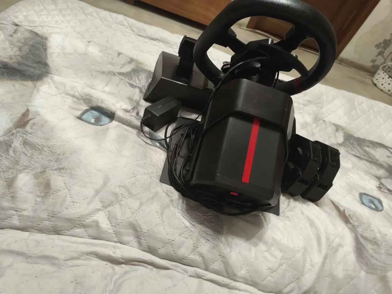 Продам игровой руль в отличном состоянии - Игровые аксессуары (Электроника) в Орск