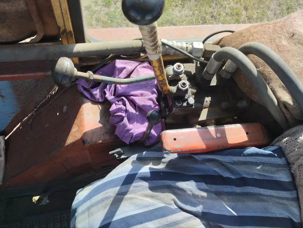 Продам трактор Т25 - Техника (Барахолка) в Неизвестно