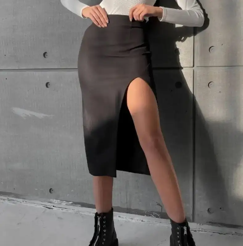 Юбка с молнией размер 40 - Юбки (Одежда) в Орск