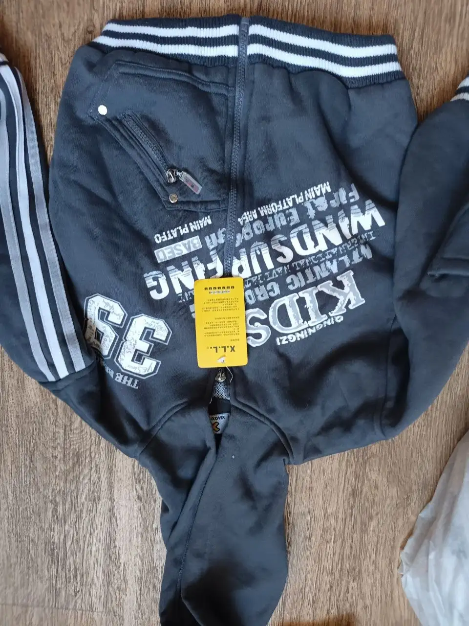 Детская кофта возраст 3-5 лет - Детская одежда (Одежда) в Орск