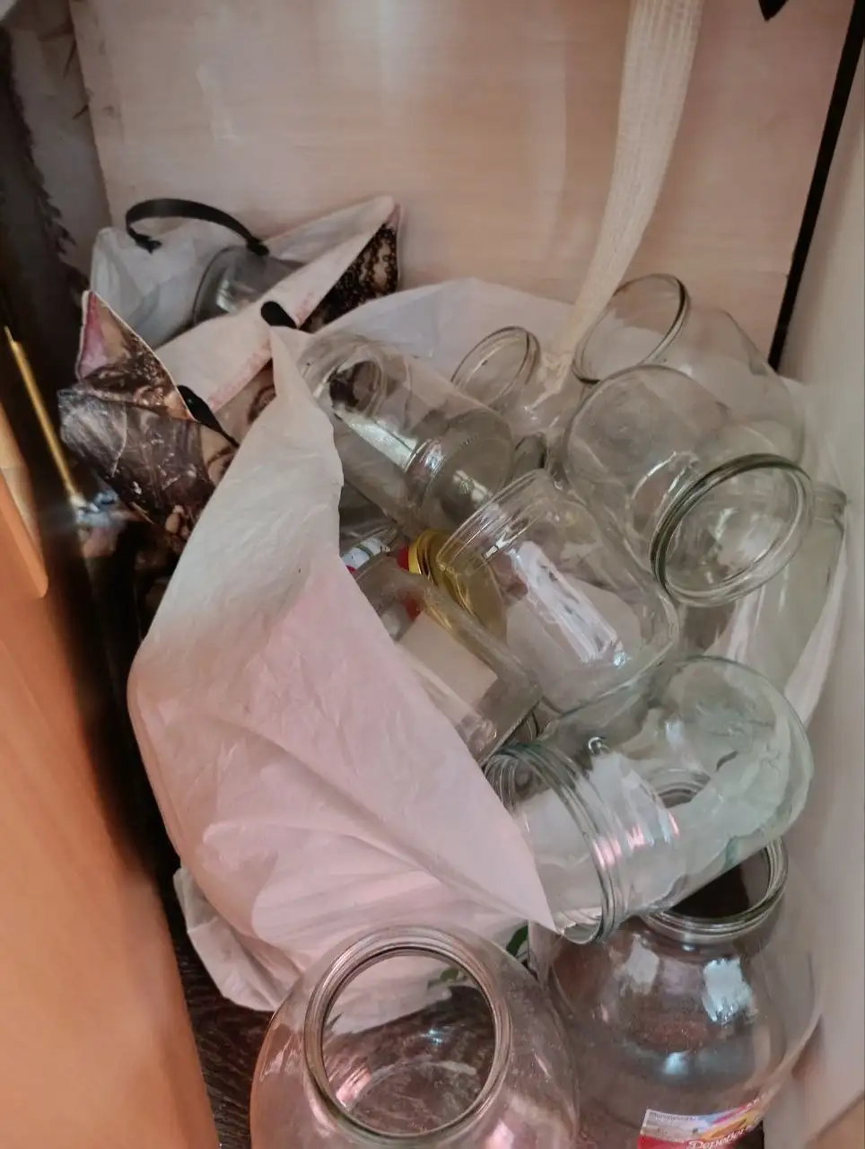 Банки литровые за тортик - Барахолка в Орск