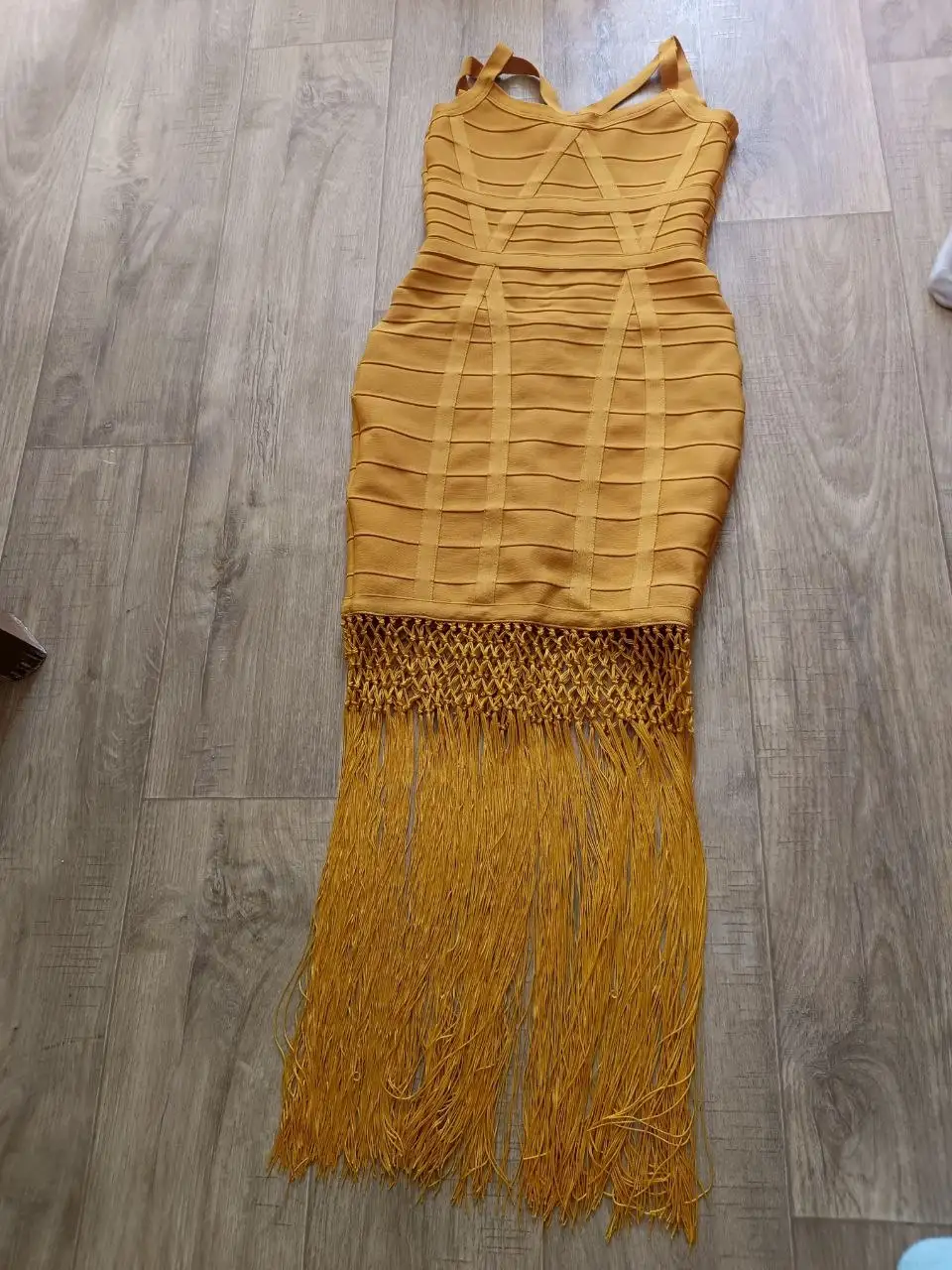 Бандажное платье новое размер 46-48 - Платья (Одежда) в Орск