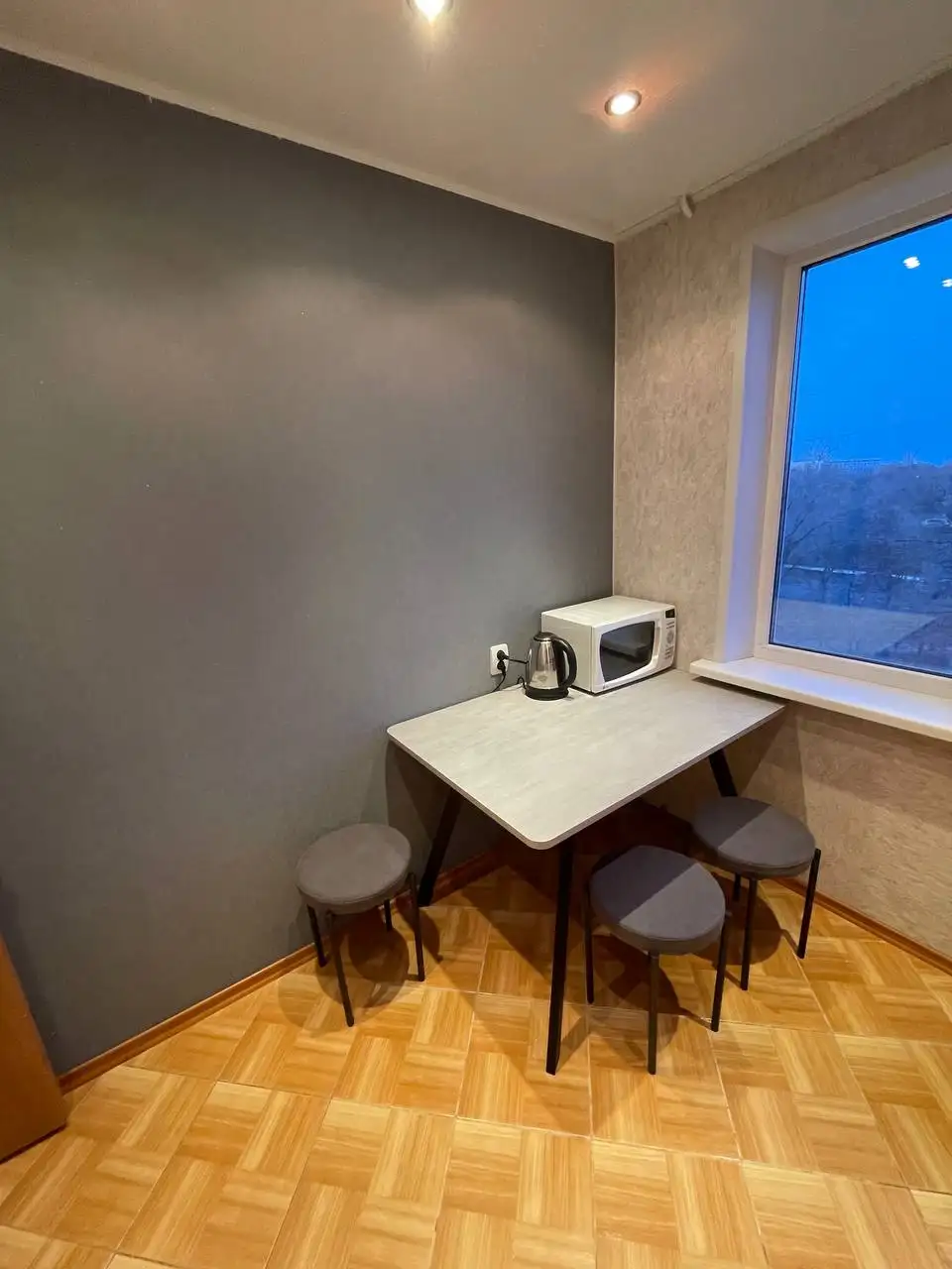 Сдам однокомнатную квартиру с новой мебелью и техникой - Аренда квартир (Недвижимость) в Орск