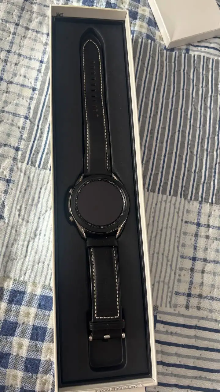 Продам часы состояние новых - Барахолка в Неизвестно