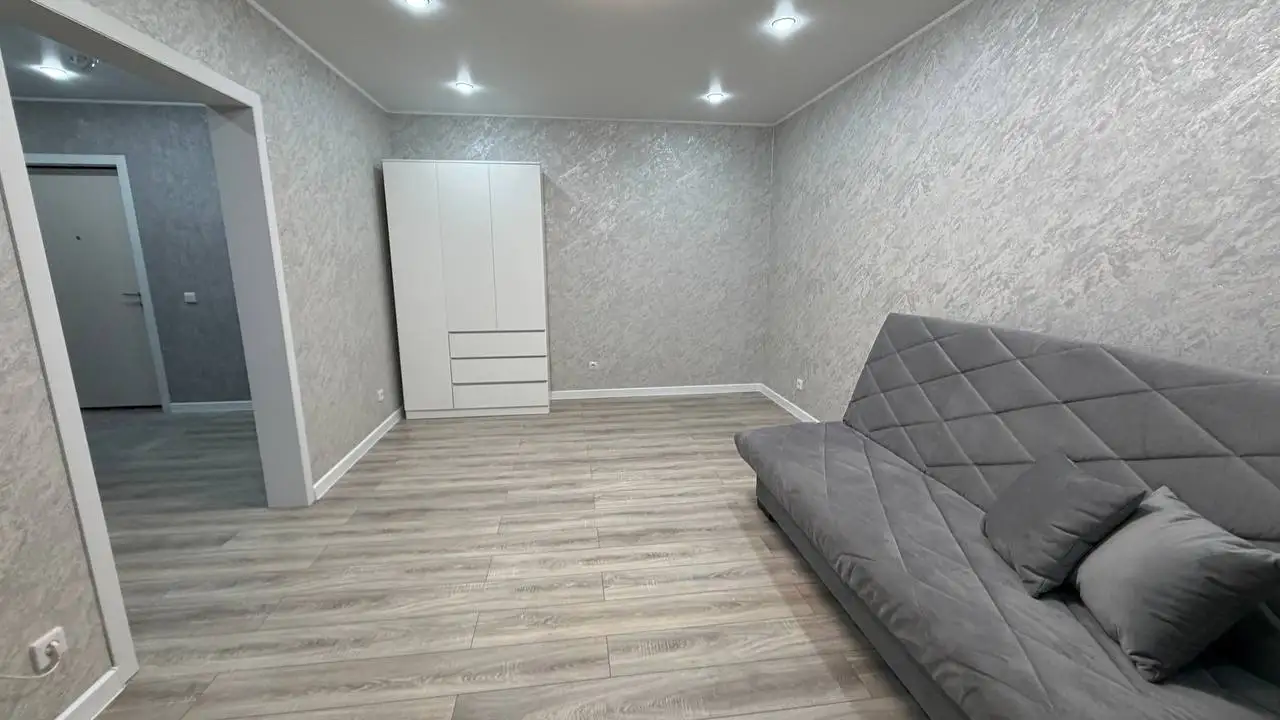 Сдам квартиру в Оренбурге у аквапарка - Аренда квартир (Недвижимость) в Оренбург