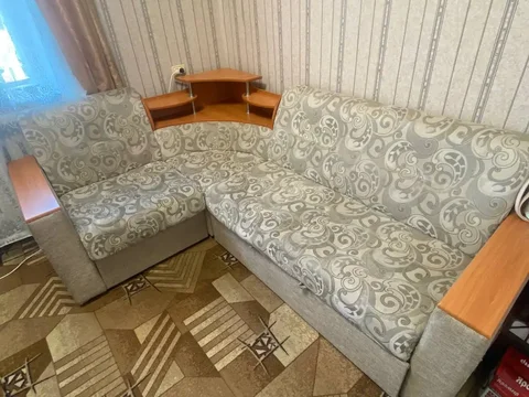 Продам угловой диван с выкатным механизмом - Растения в Орск