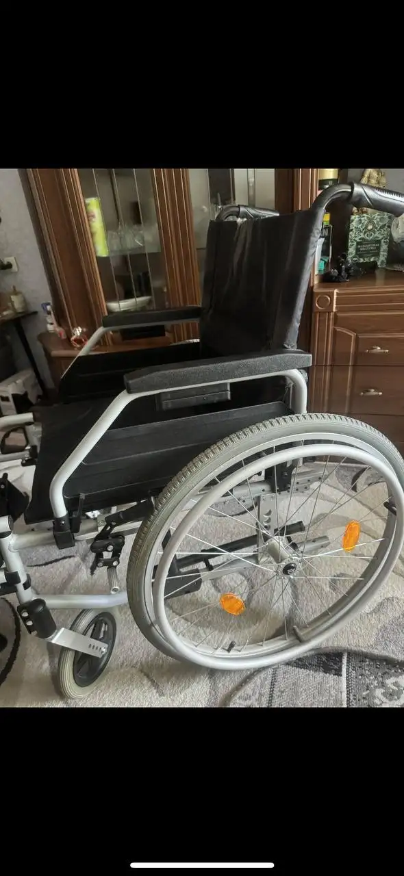 Продам новую коляску - Коляски (Товары для детей) в Орск