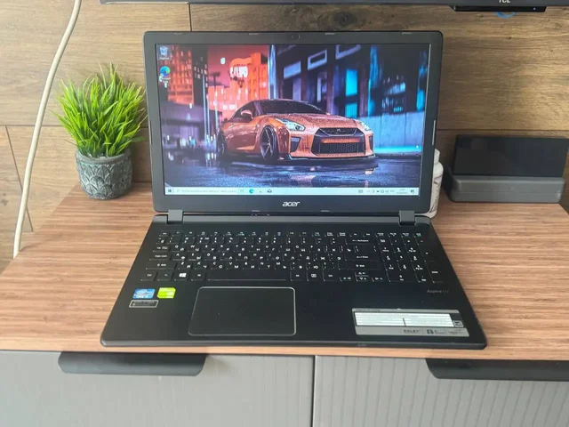 Ноутбук Acer с подсветкой клавиатуры, 4-ядерный процессор - частное объявление в Орск
