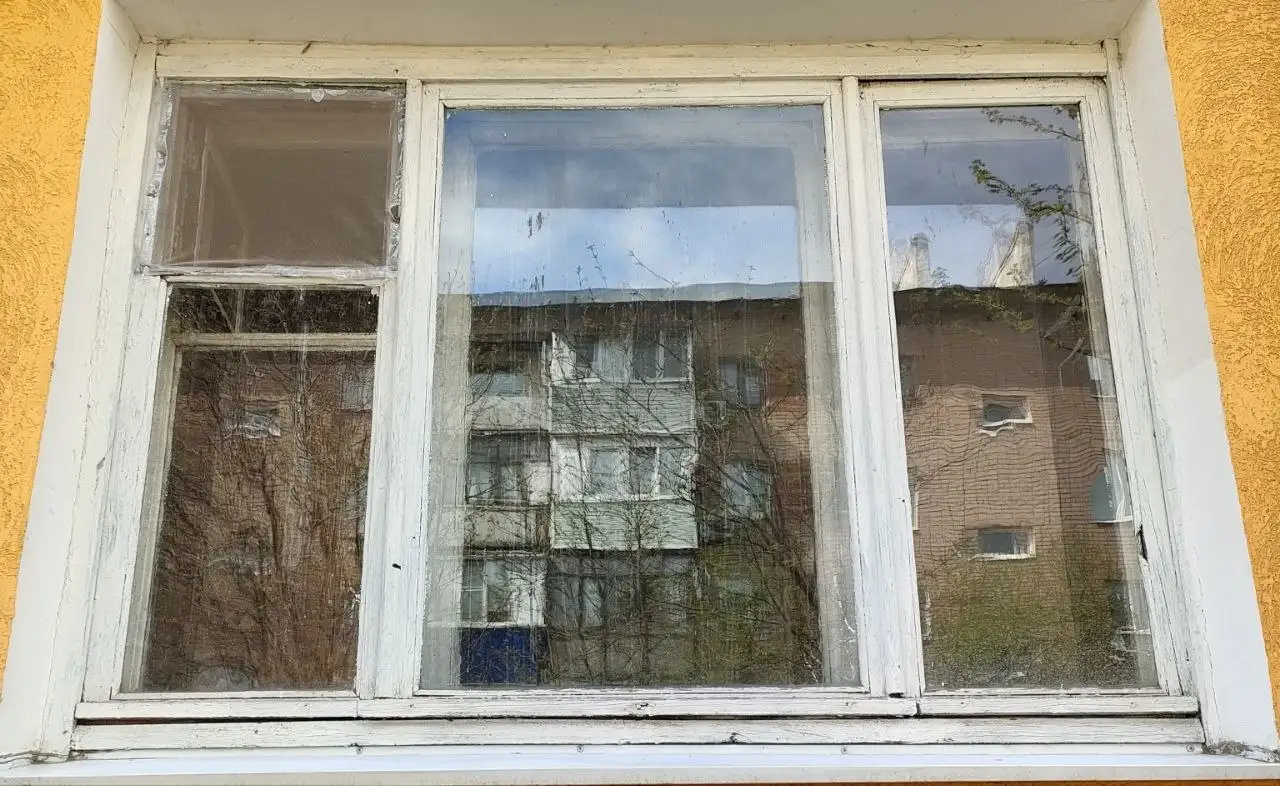 Отдам деревянные окна - Строительные материалы (Барахолка) в Орск