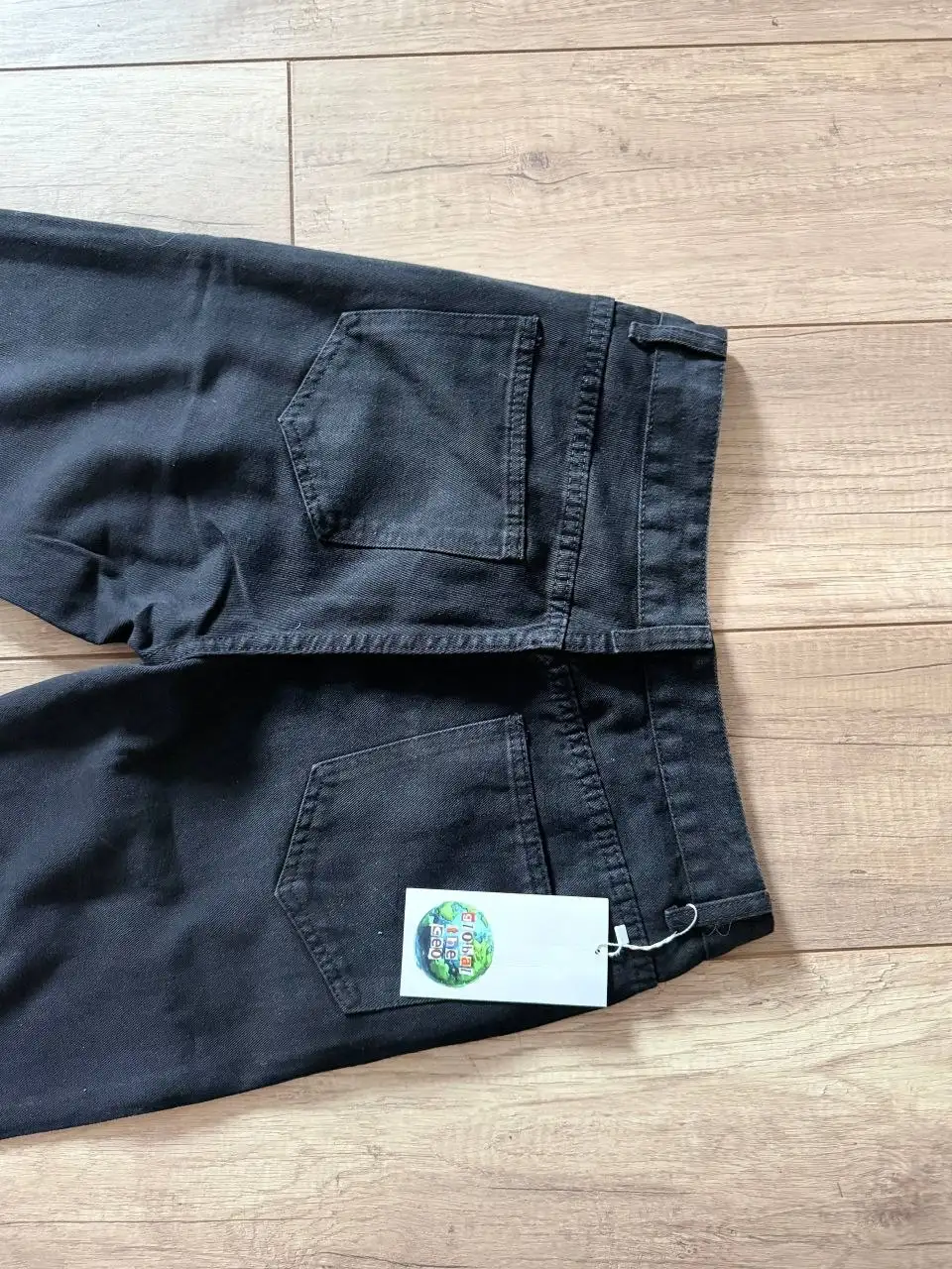 Продажа новых джинсов типа клеш - Джинсы (Одежда) в Орск