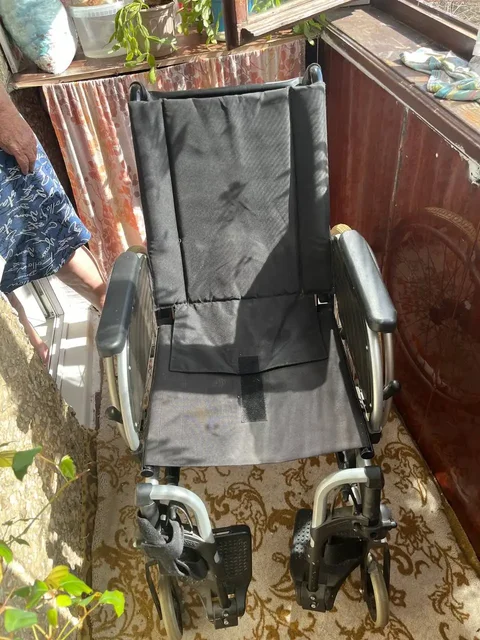 Продам инвалидную коляску - Офисное оборудование в Орск