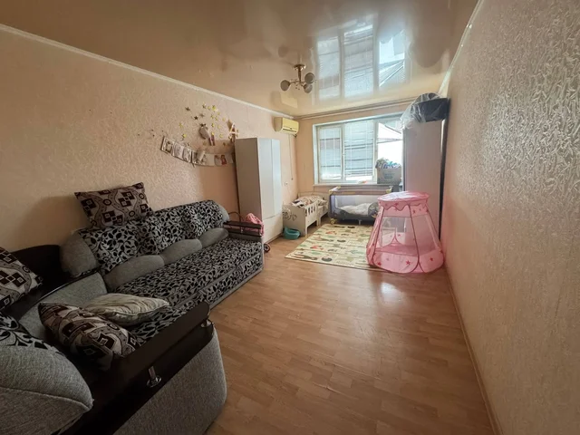 2-комнатная квартира на 5 этаже - Дачи в Орск