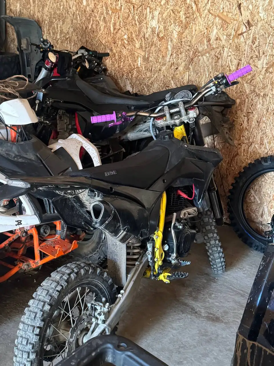 Продажа мотоцикла Bse z3v 300cc 2025 года - Мотоциклы (Авто) в Орск