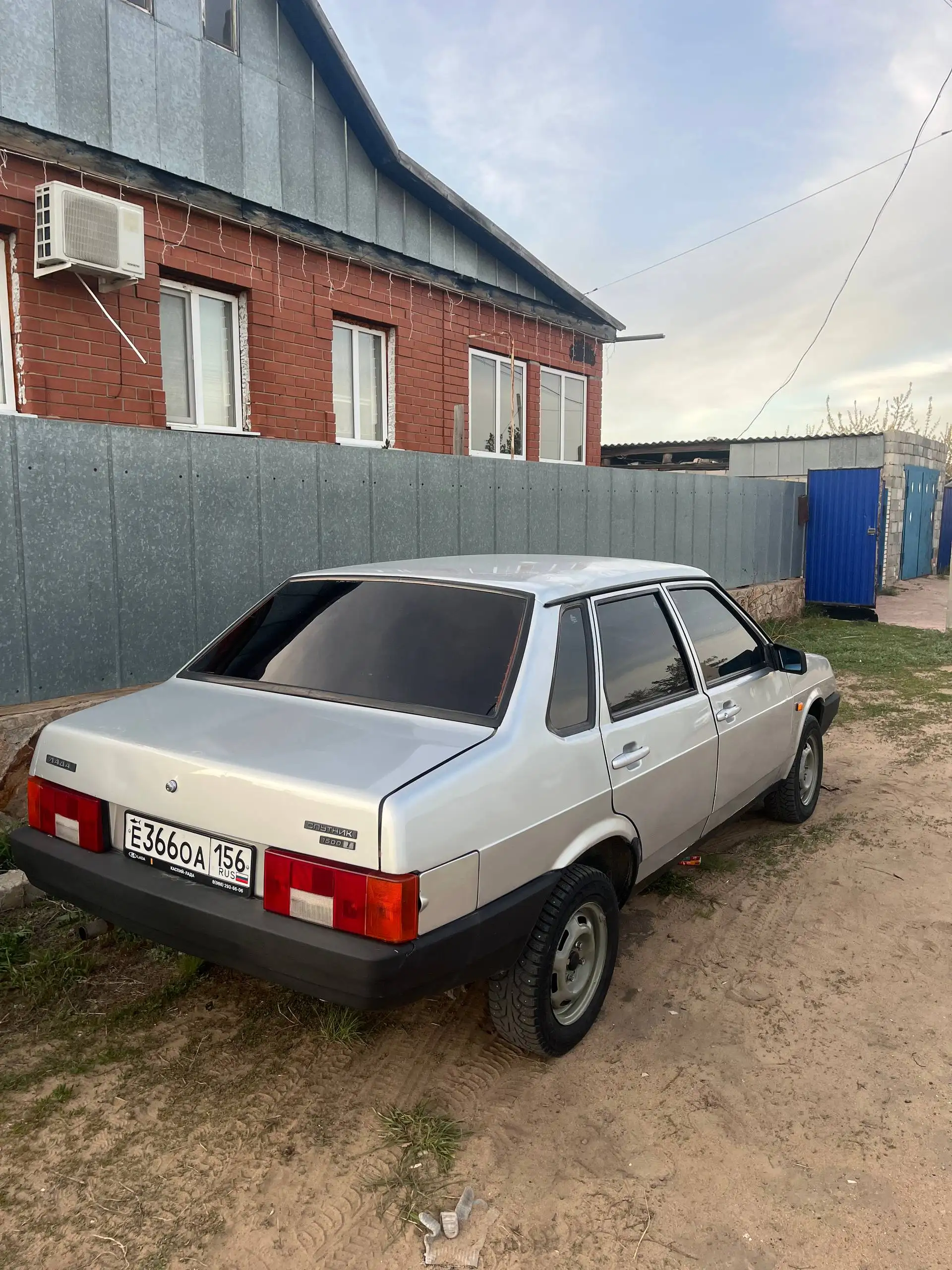 Продам авто 2003 года - Легковые автомобили (Авто) в Неизвестно