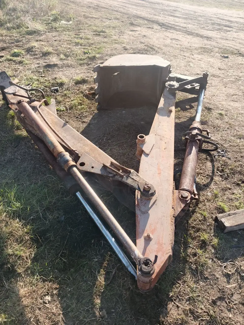 Продажа тракторов ЮМЗ на разбор - Запчасти для тракторов (Авто) в Орск