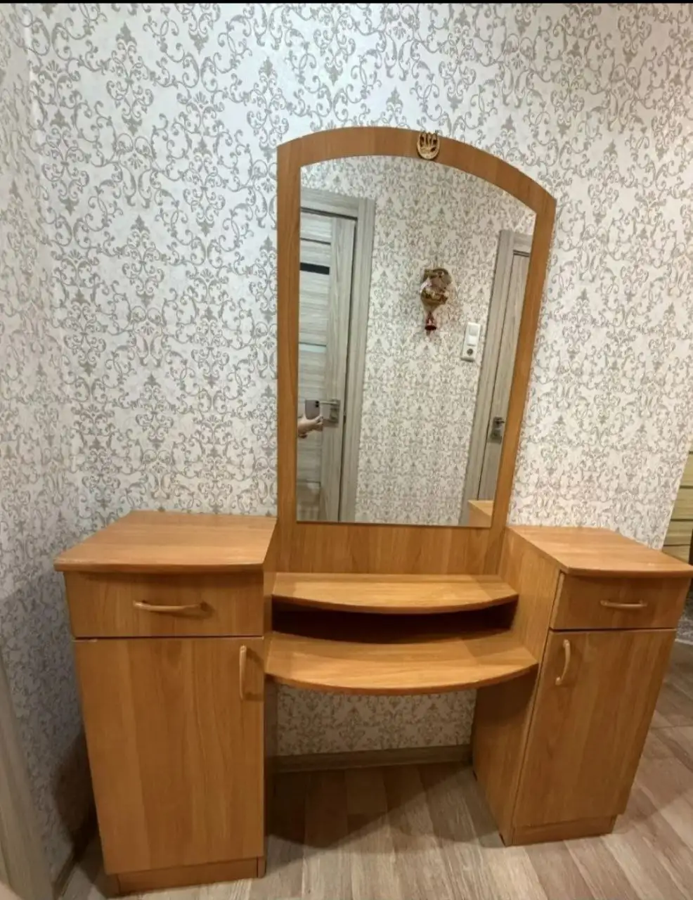 Туалетный столик - Мебель (Для дома и дачи) в Орск