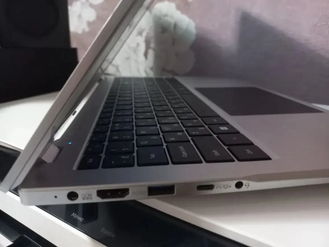Ноутбук DEXP (IPS, 8ГБ DDR4, SSD 256ГБ, Win11 Pro) - Ноутбуки (Электроника) в Неизвестно