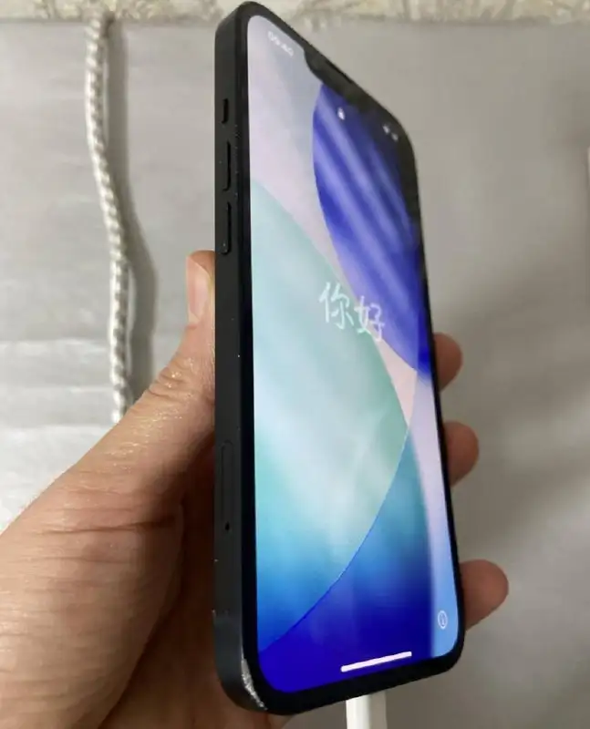 iPhone 13 256 ГБ - Мобильные телефоны (Электроника) в Орск