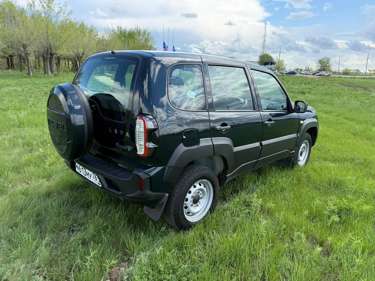 Niva Travel 2023 - Легковые автомобили (Авто) в Орск