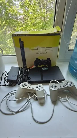 PS2 Slim в идеальном состоянии - Игровая консоль в Неизвестно