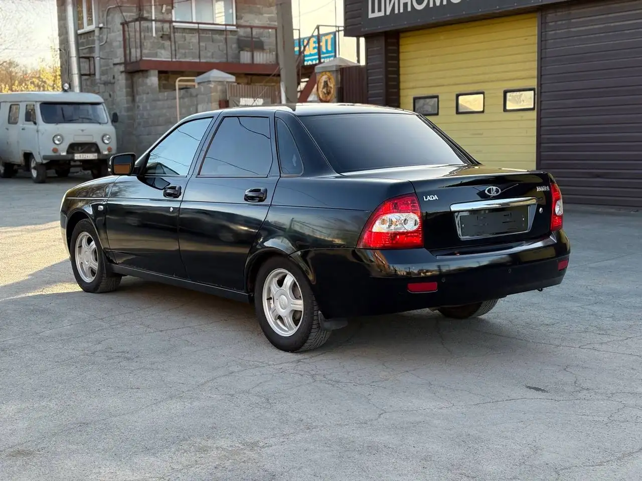 Lada Priora 2011 г.в. - Легковые автомобили (Авто) в Неизвестно