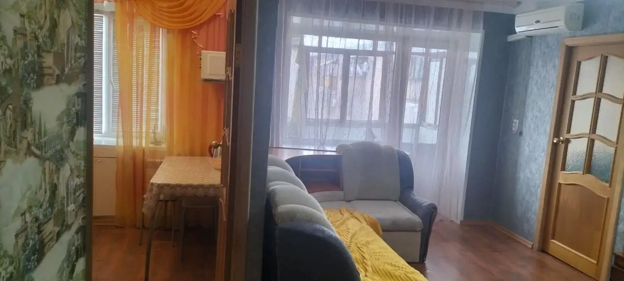 Сдам квартиру в центре города - Недвижимость в Неизвестно