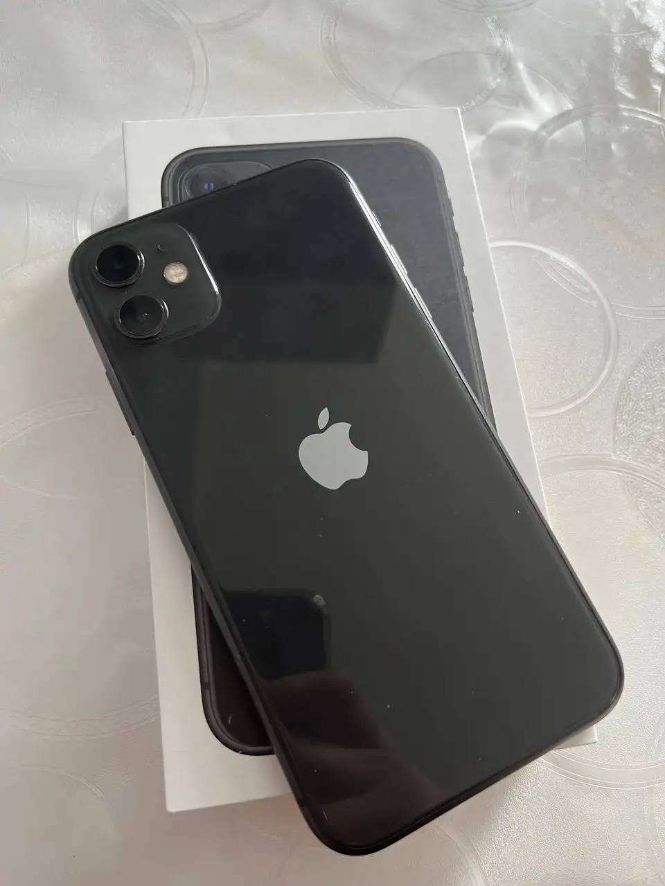 iPhone 11 128 ГБ - Смартфоны (Электроника) в Неизвестно