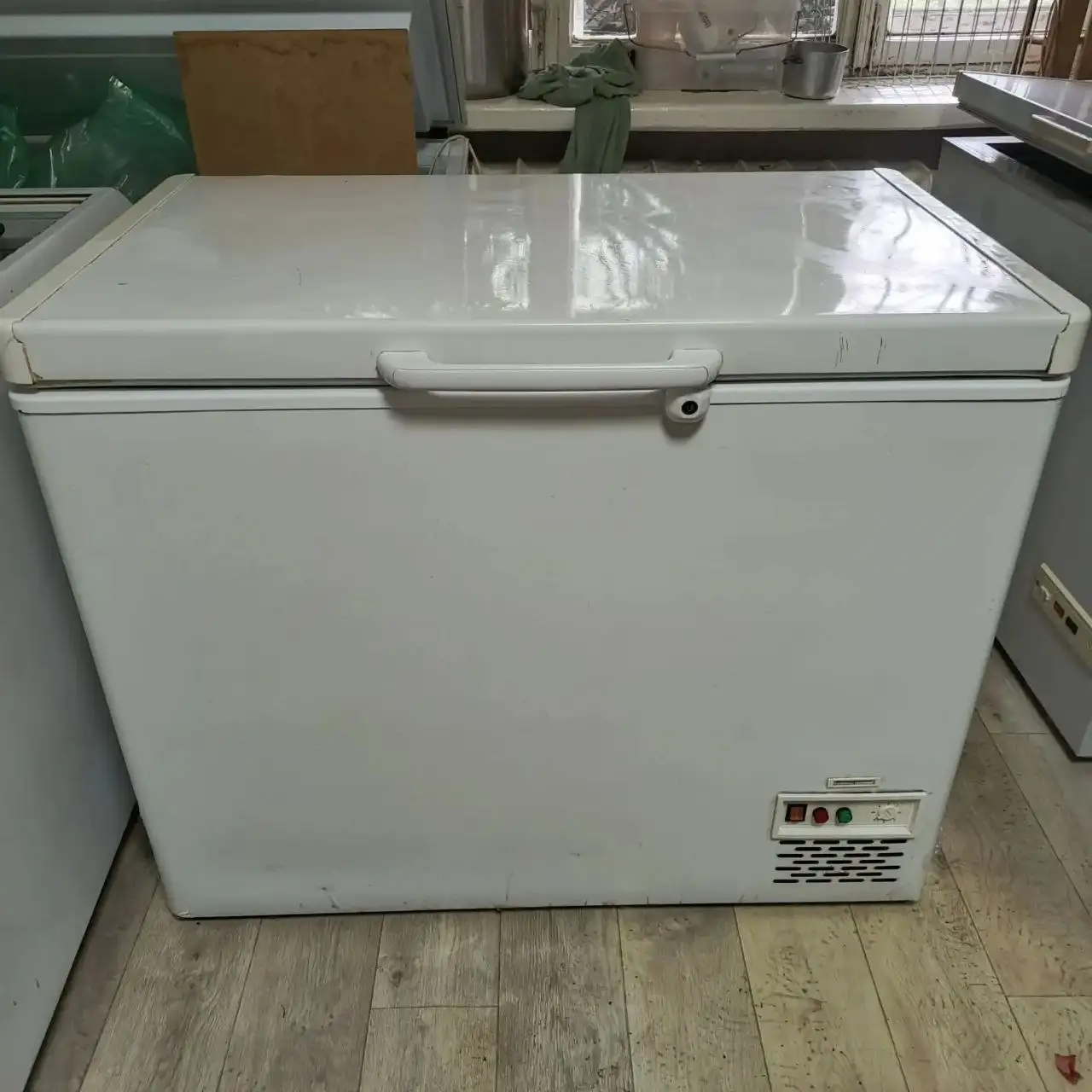 Продам лари бу - Барахолка в Орск