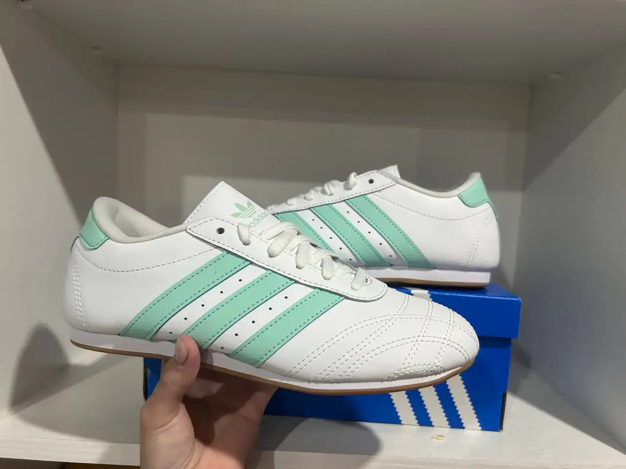 Кроссовки Adidas оригинал, размер 37-37.5 - Обувь (Одежда) в Орск