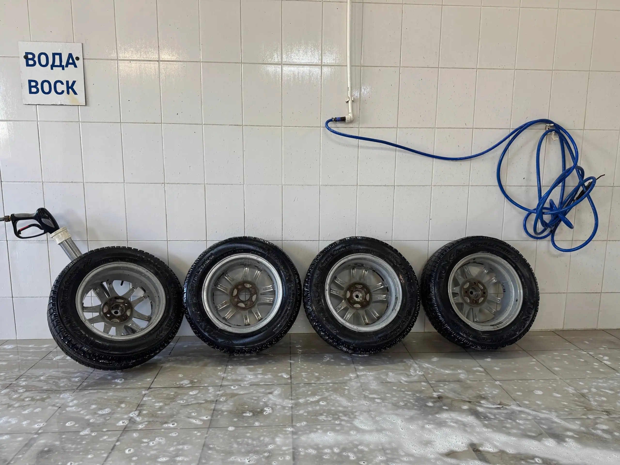 Шины R14 зимние 4x98 - Шины и диски (Авто) в Неизвестно