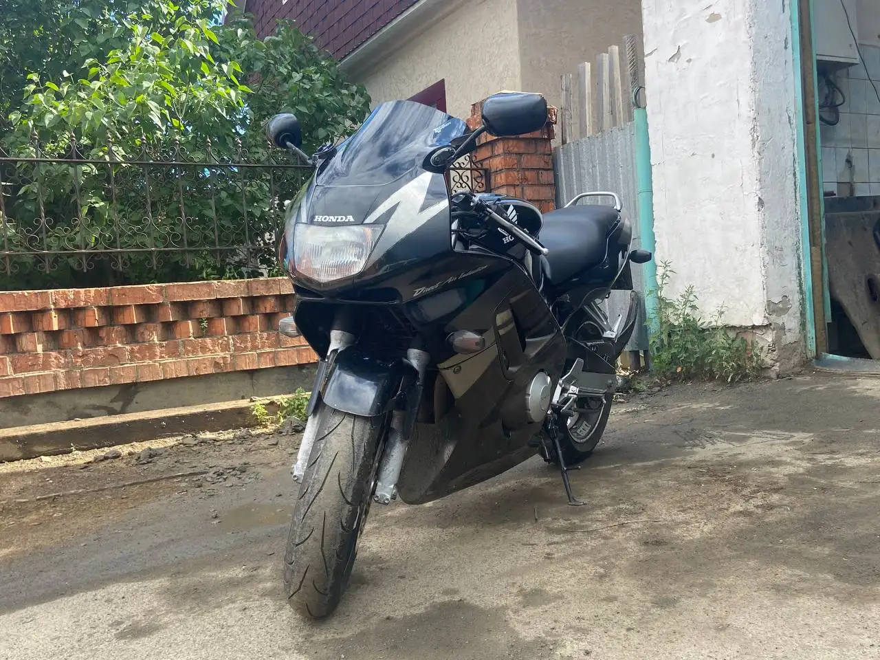 Honda CBR 600F - Мотоциклы (Авто) в Харьков