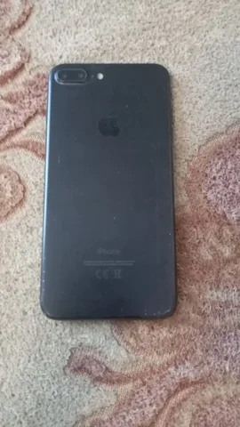 iPhone 7 Plus 64GB черный - Аксессуары для телефонов в Оренбург