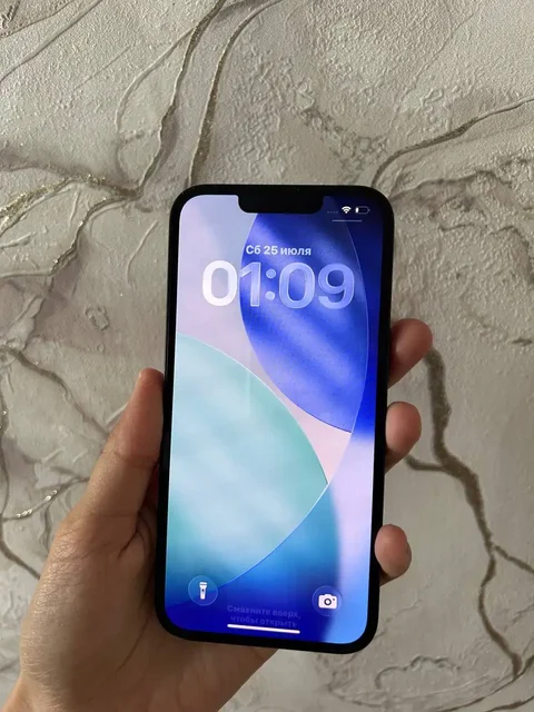 Продам iPhone 13 с замененной батареей - Клавиатуры в Неизвестно