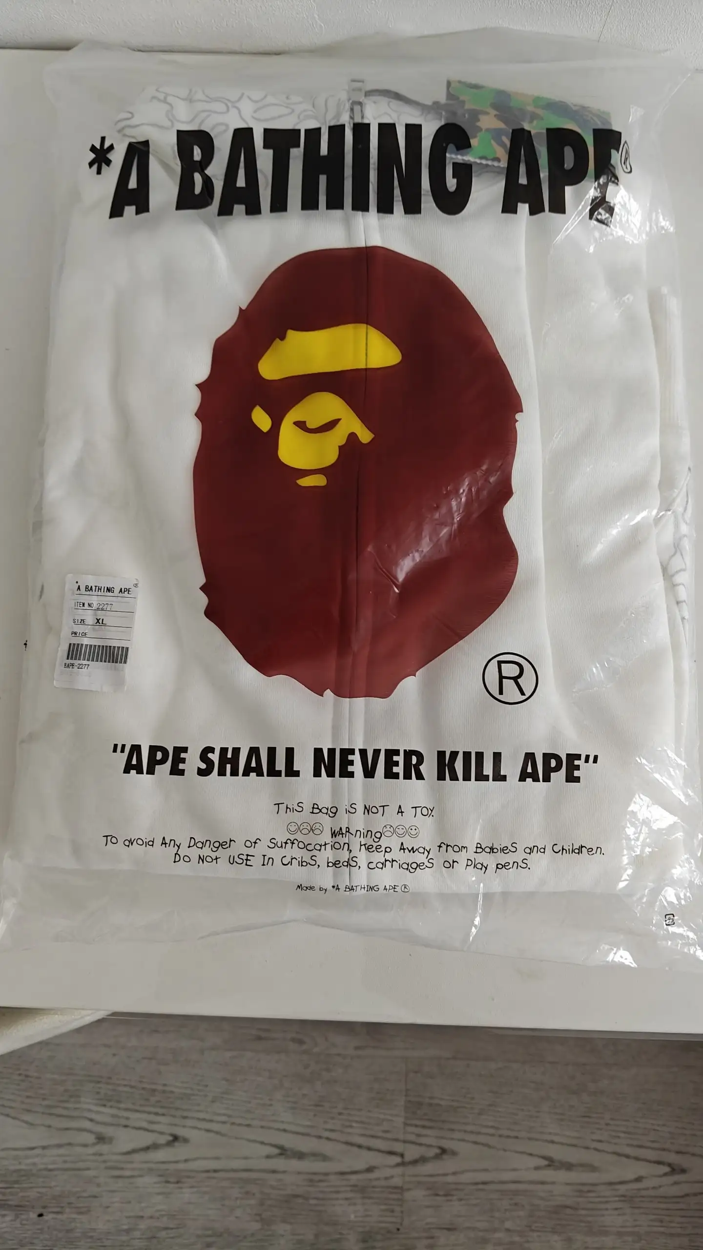 Зип-худи Bape x Hajime Sorayama в XL - Верхняя одежда (Одежда) в Неизвестно
