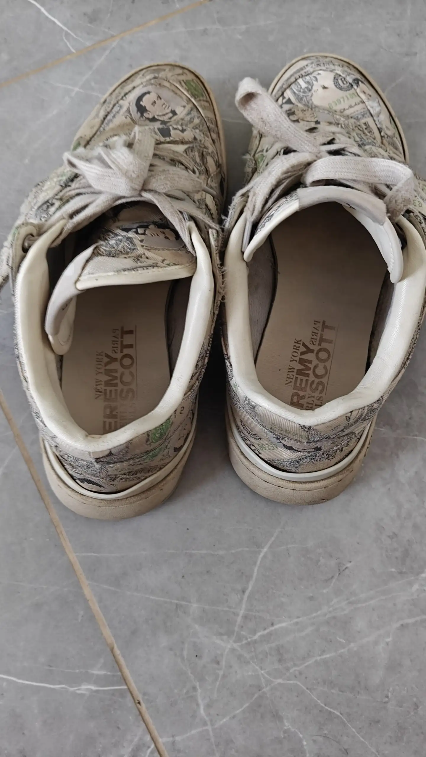 Легендарные кроссовки Adidas Jeremy Scott Money - Обувь (Одежда) в Орск