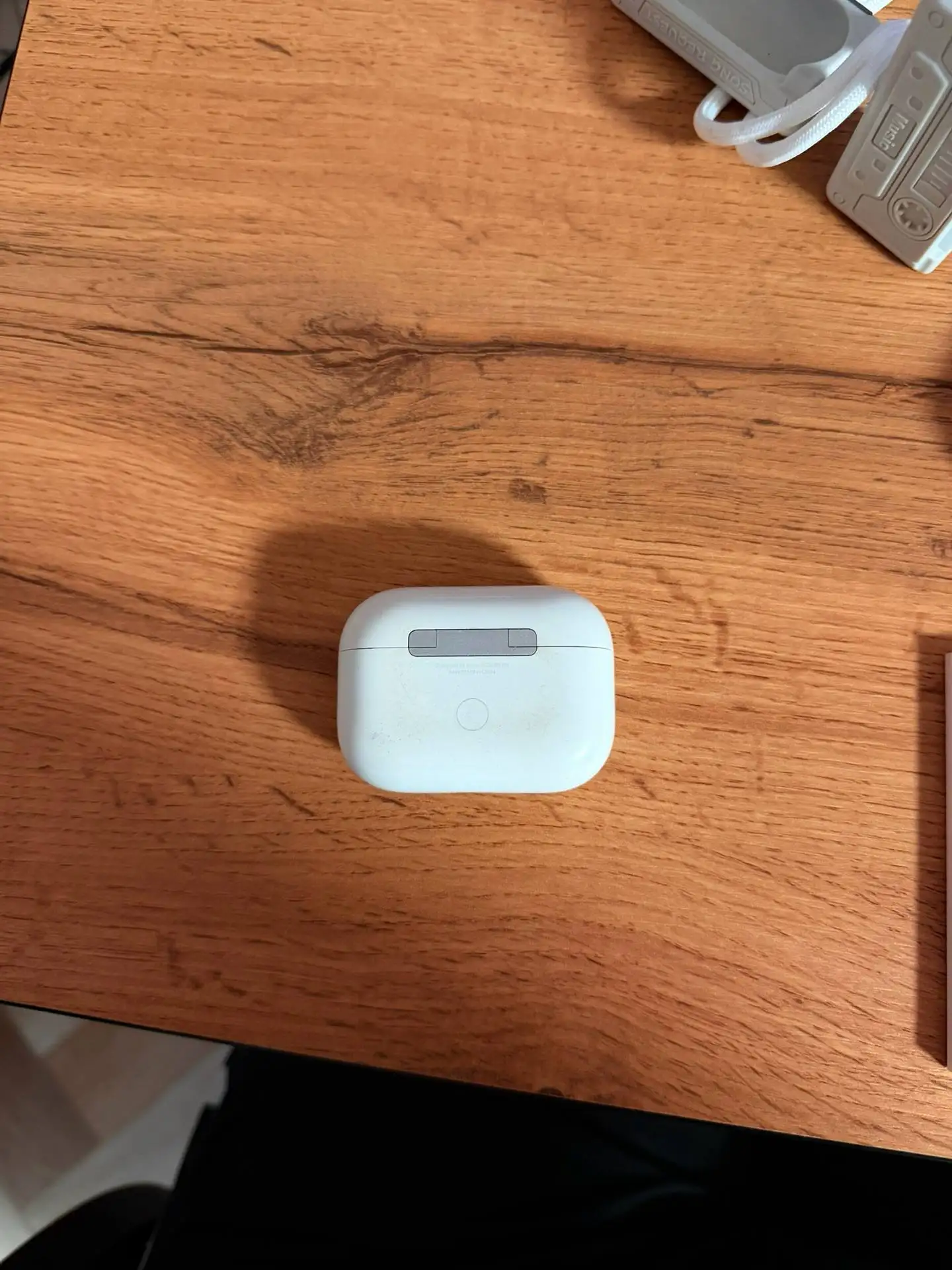 Продам AirPods Pro 2 с полным комплектом - Наушники (Электроника) в Неизвестно