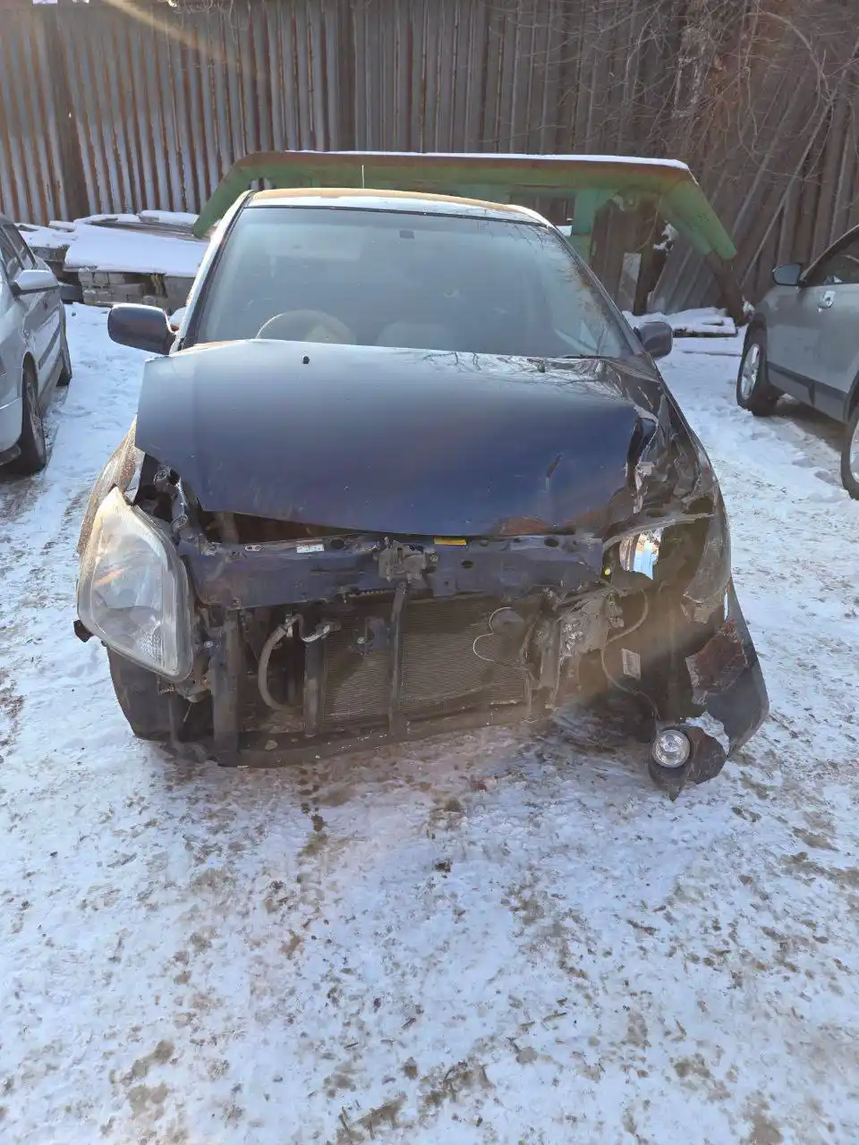 Продам Ист 2002 год