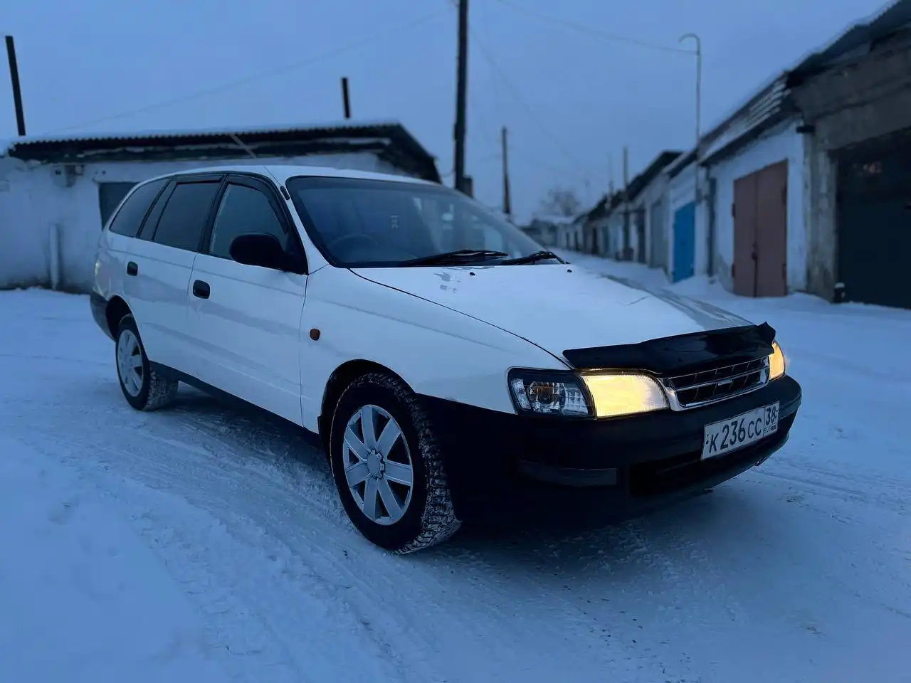 Toyota Caldina 1998 года
