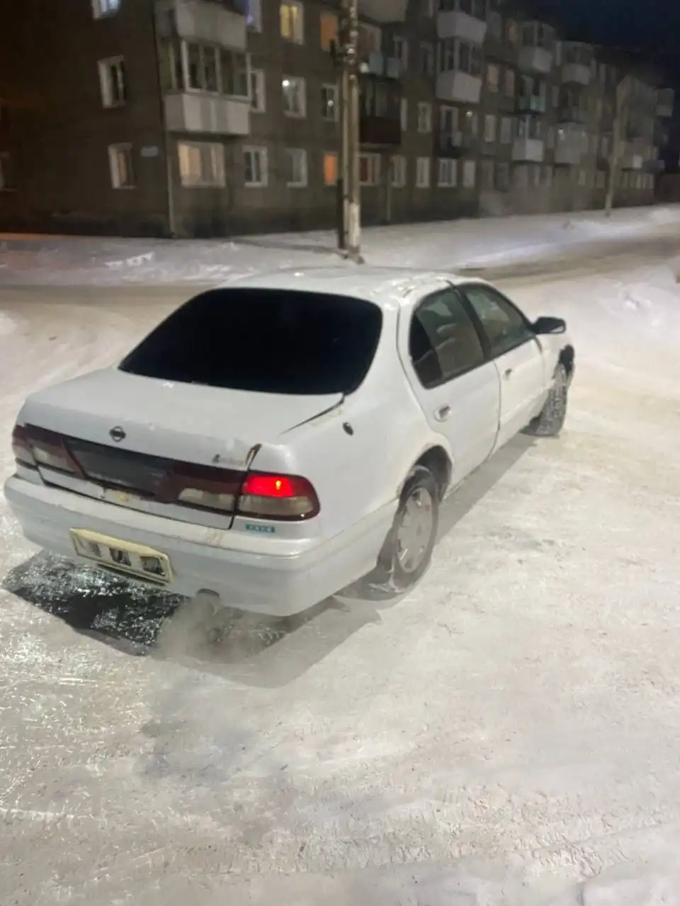 Продажа Nissan 2.0 автомат