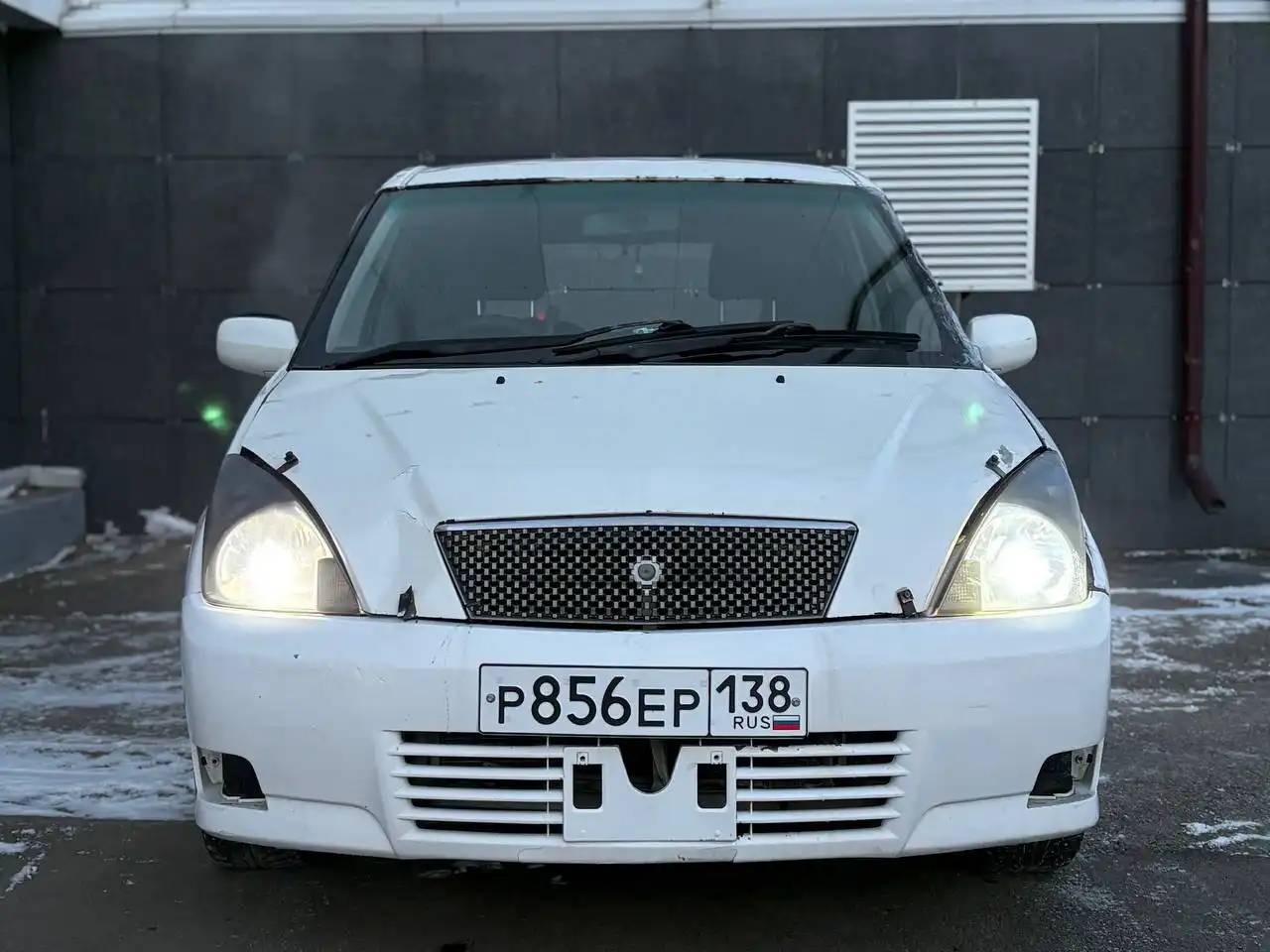 Toyota Opa 2001 года в Иркутске